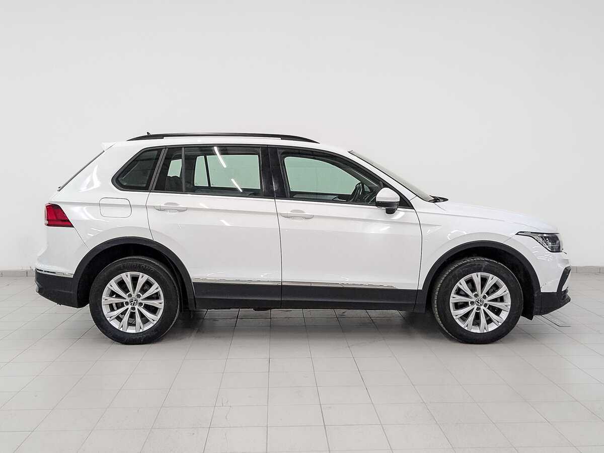 Купить Volkswagen Tiguan с пробегом. Фото: #3