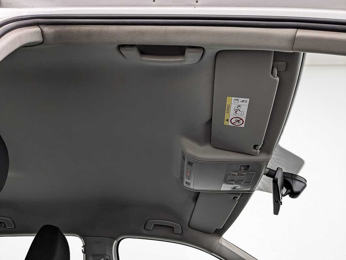 Купить Volkswagen Tiguan с пробегом. Фото: #22