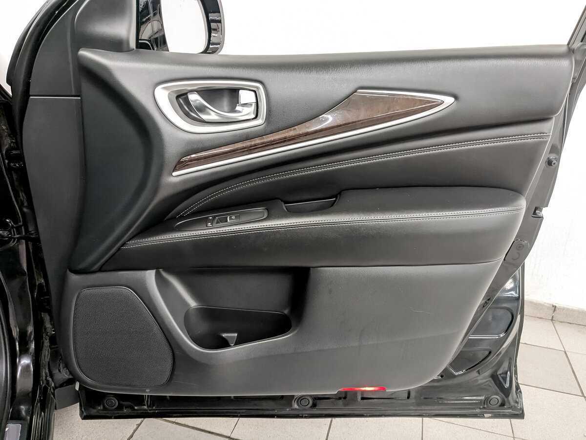 Купить Infiniti QX60 с пробегом. Фото: #24