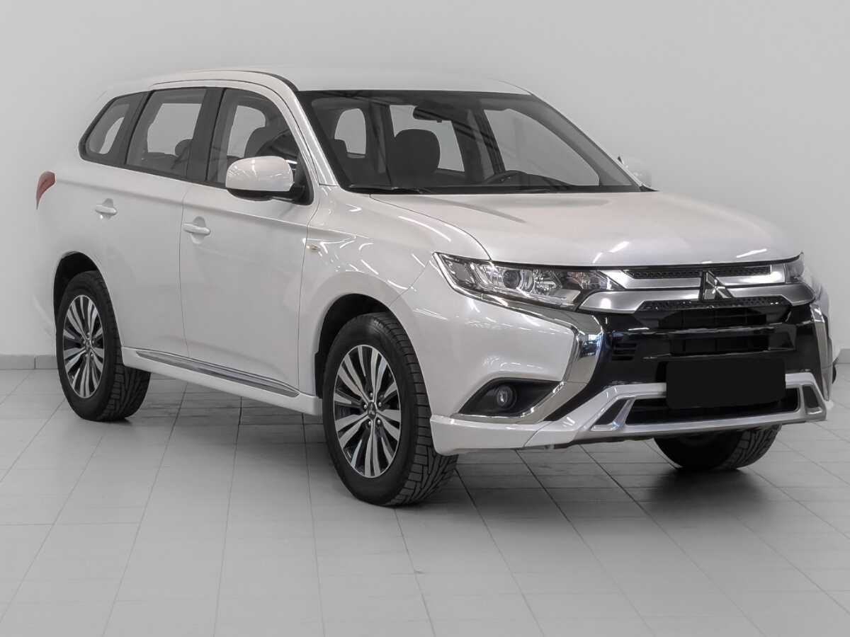 Купить Mitsubishi Outlander с пробегом. Фото: #2
