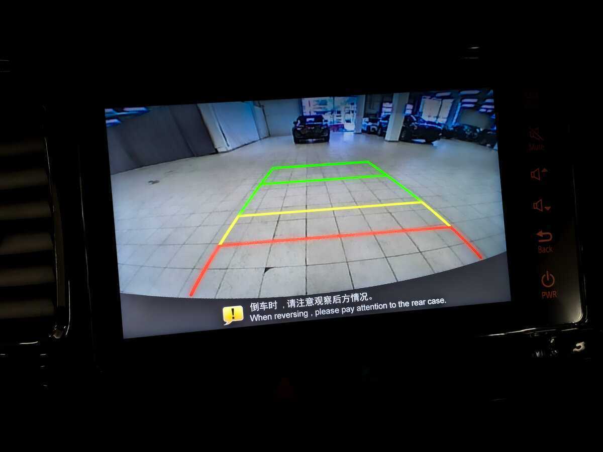 Купить Mitsubishi Outlander с пробегом. Фото: #23