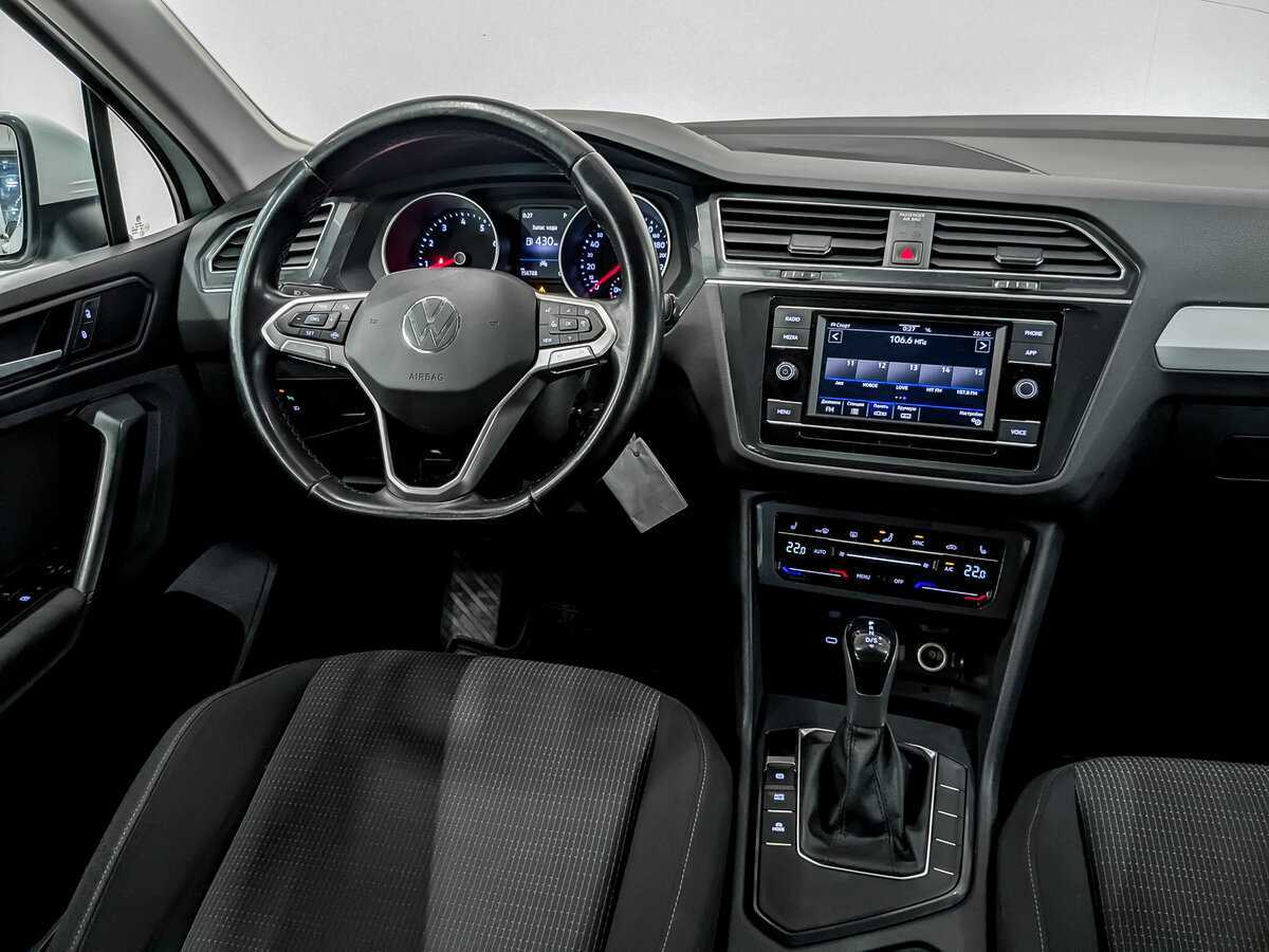 Купить Volkswagen Tiguan с пробегом. Фото: #27