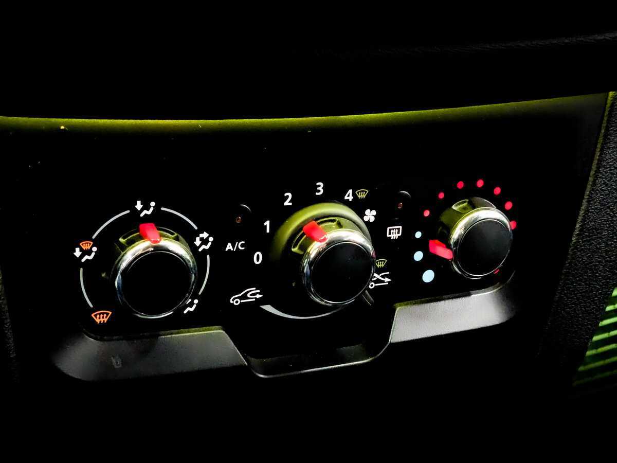 Продажа Б/У Лада (ВАЗ) ИКСРЭЙ. Фото: #24