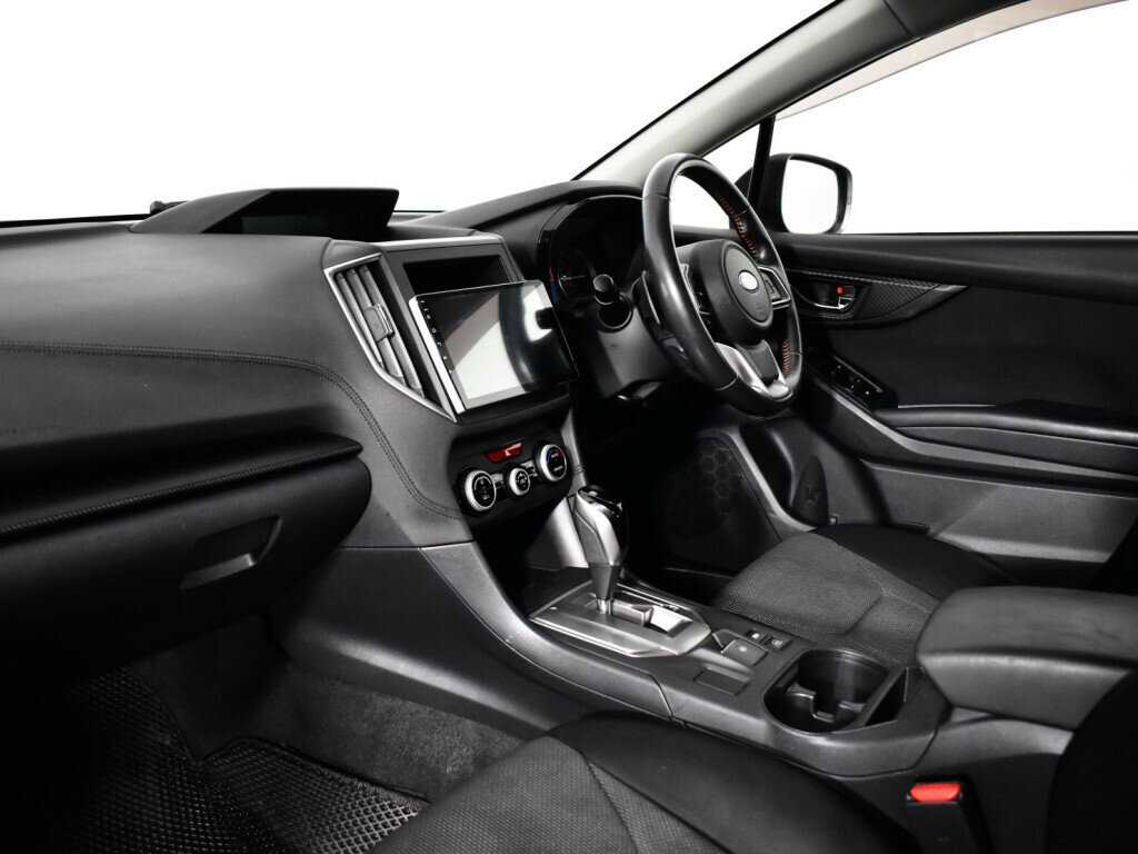 Купить Subaru XV с пробегом. Фото: #8