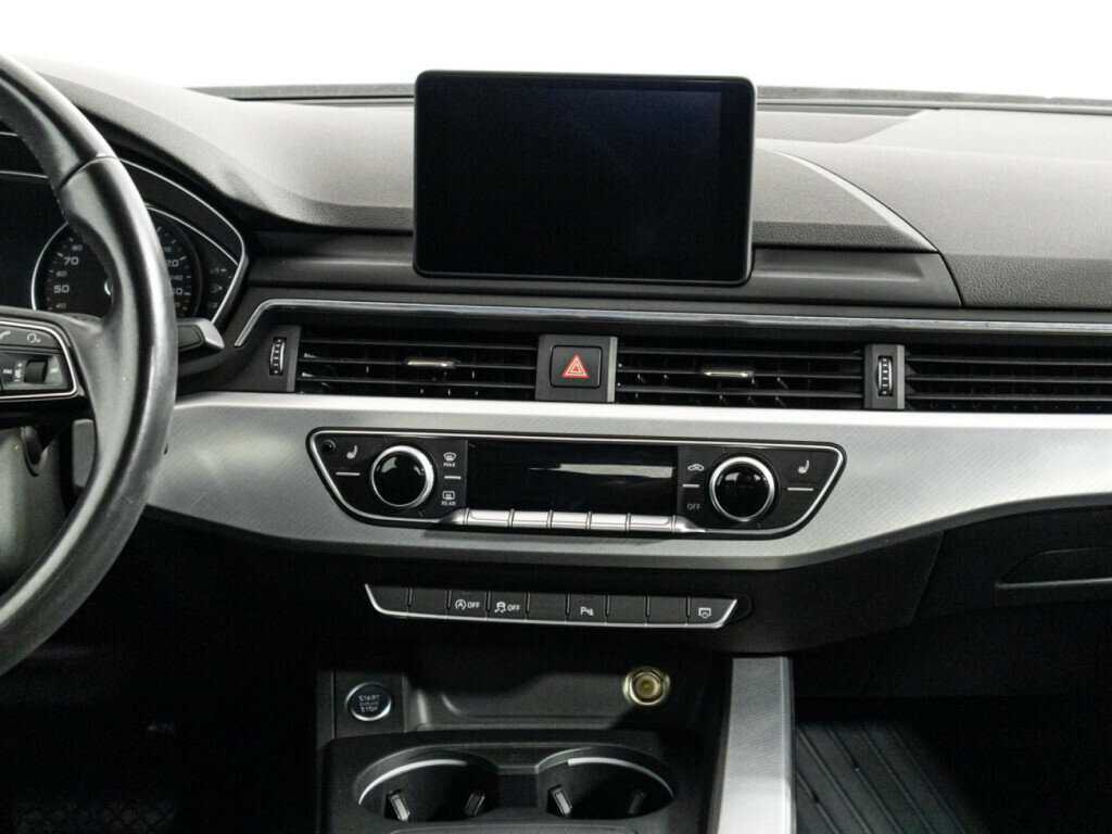 Купить Audi A4 с пробегом. Фото: #13