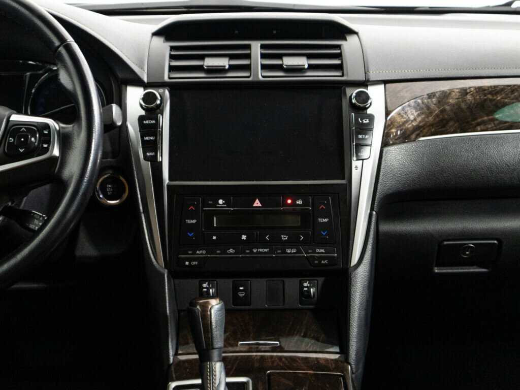 Купить Toyota Camry с пробегом. Фото: #13