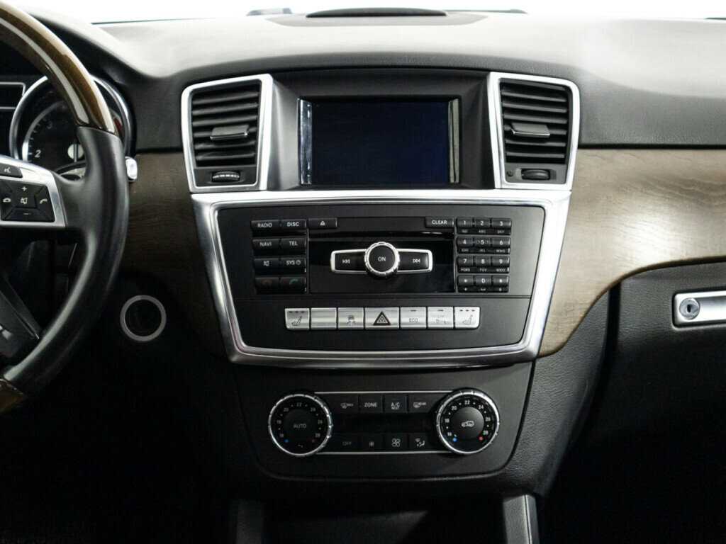 Купить Mercedes-Benz M-Класс с пробегом. Фото: #10