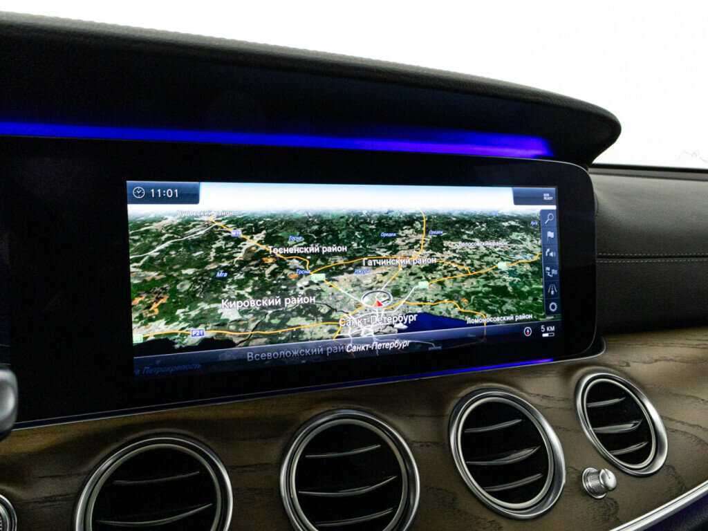 Купить Mercedes-Benz E-Класс с пробегом. Фото: #15