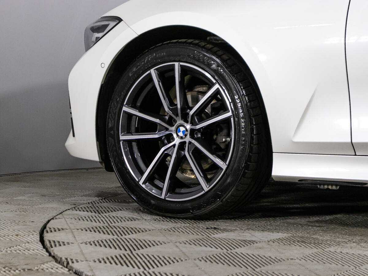 Купить BMW 3 серии с пробегом. Фото: #22