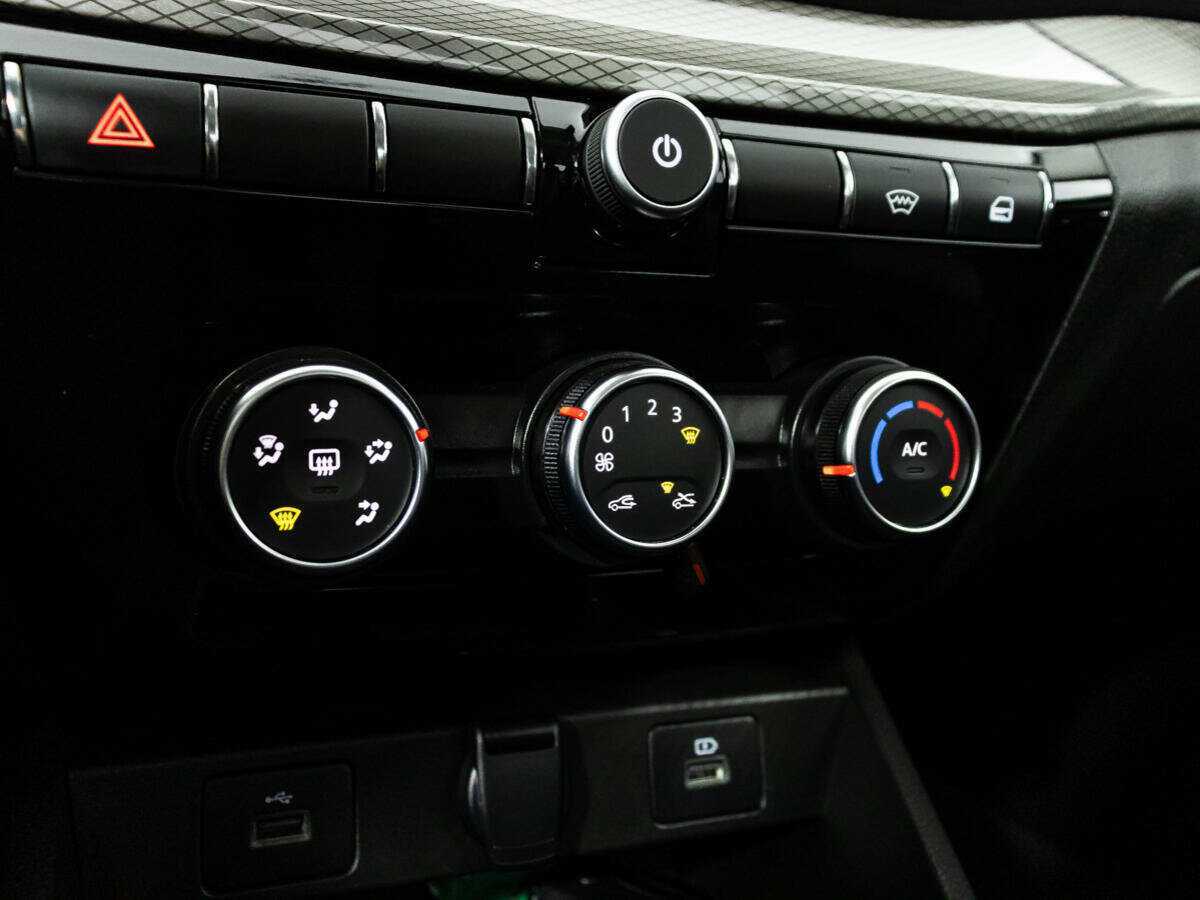 Купить Lada (ВАЗ) Vesta с пробегом. Фото: #16