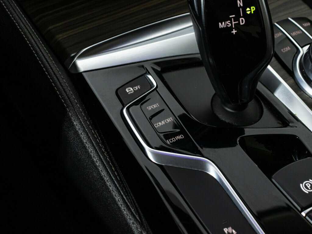 Купить BMW 5 серии с пробегом. Фото: #19