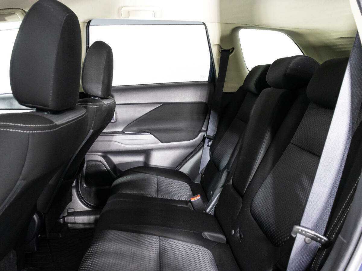 Продажа Б/У Митсубиши Оутлэндер. Фото: #9