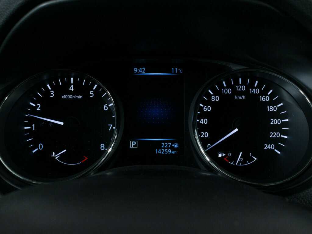 Купить Nissan X-Trail с пробегом. Фото: #11