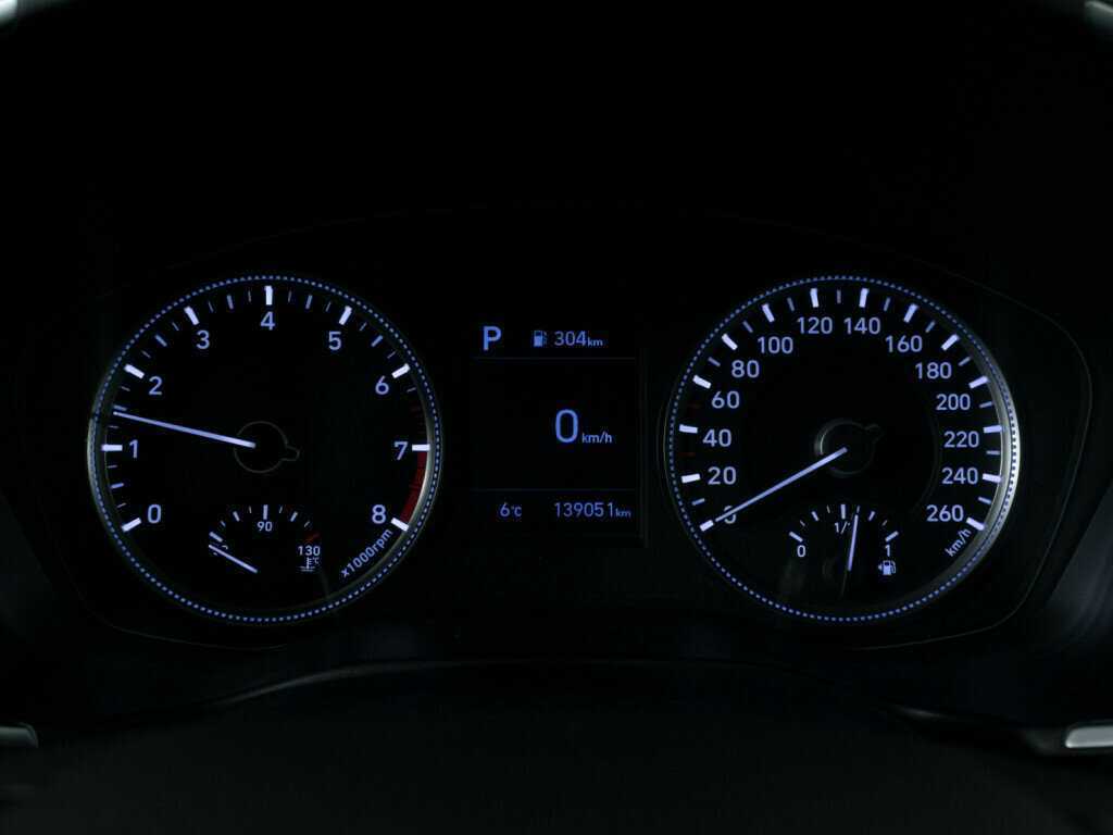 Купить Hyundai Santa Fe с пробегом. Фото: #13