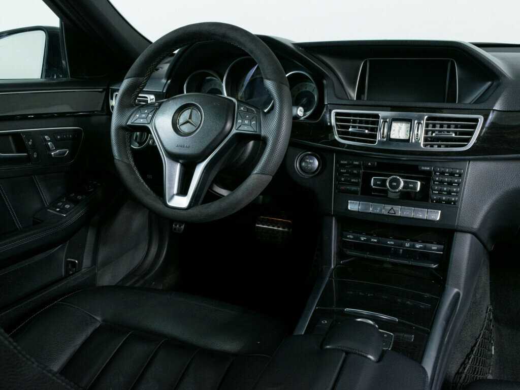 Купить Mercedes-Benz E-Класс с пробегом. Фото: #10