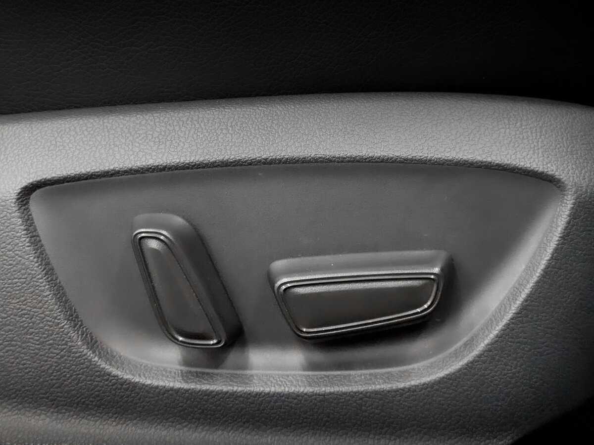 Купить Toyota Camry с пробегом. Фото: #22