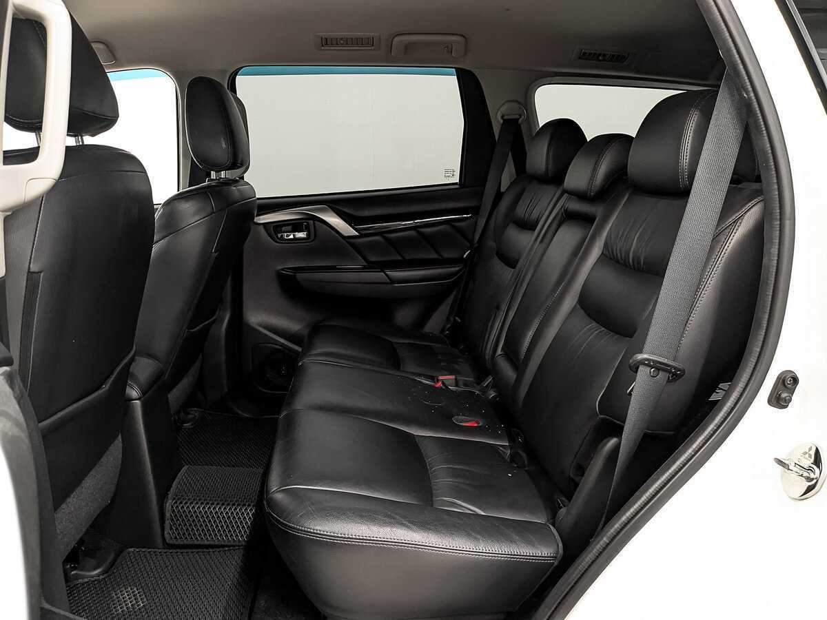 Купить Mitsubishi Pajero Sport с пробегом. Фото: #15