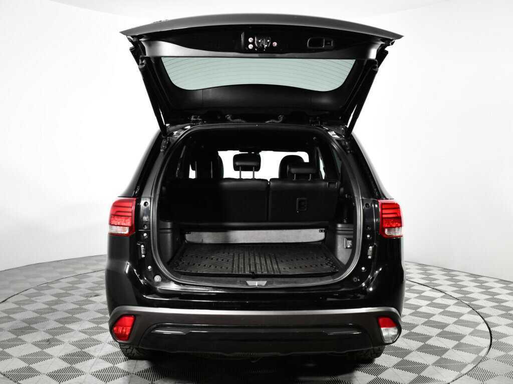 Купить Mitsubishi Outlander с пробегом. Фото: #16