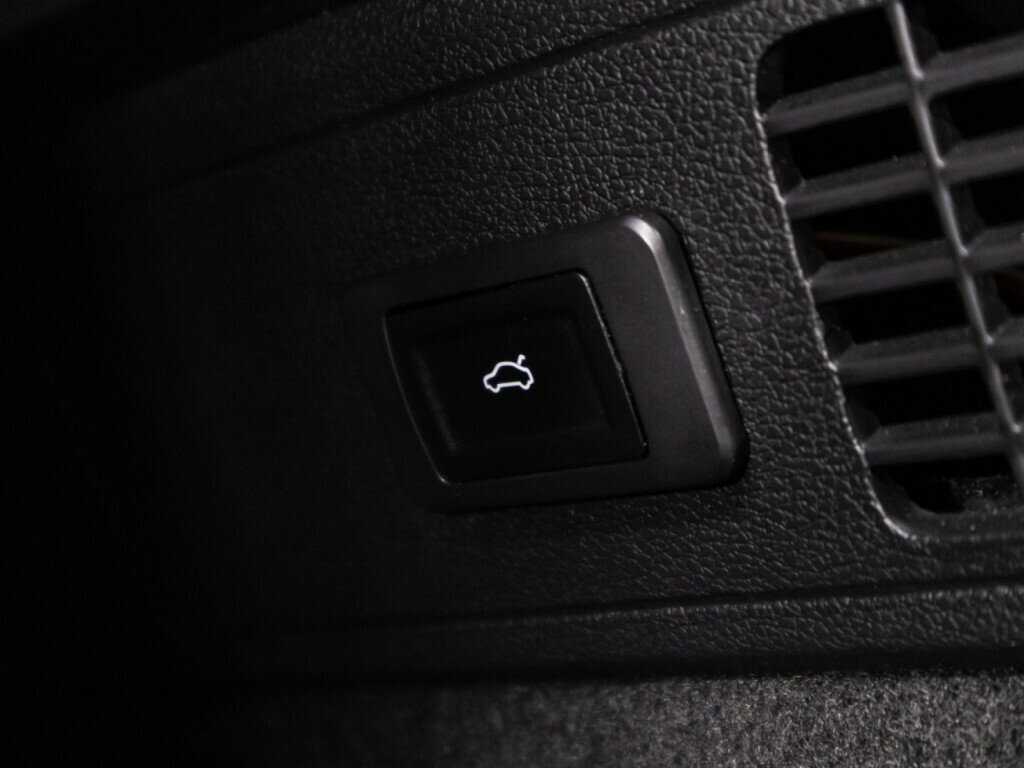 Купить Geely Coolray с пробегом. Фото: #15