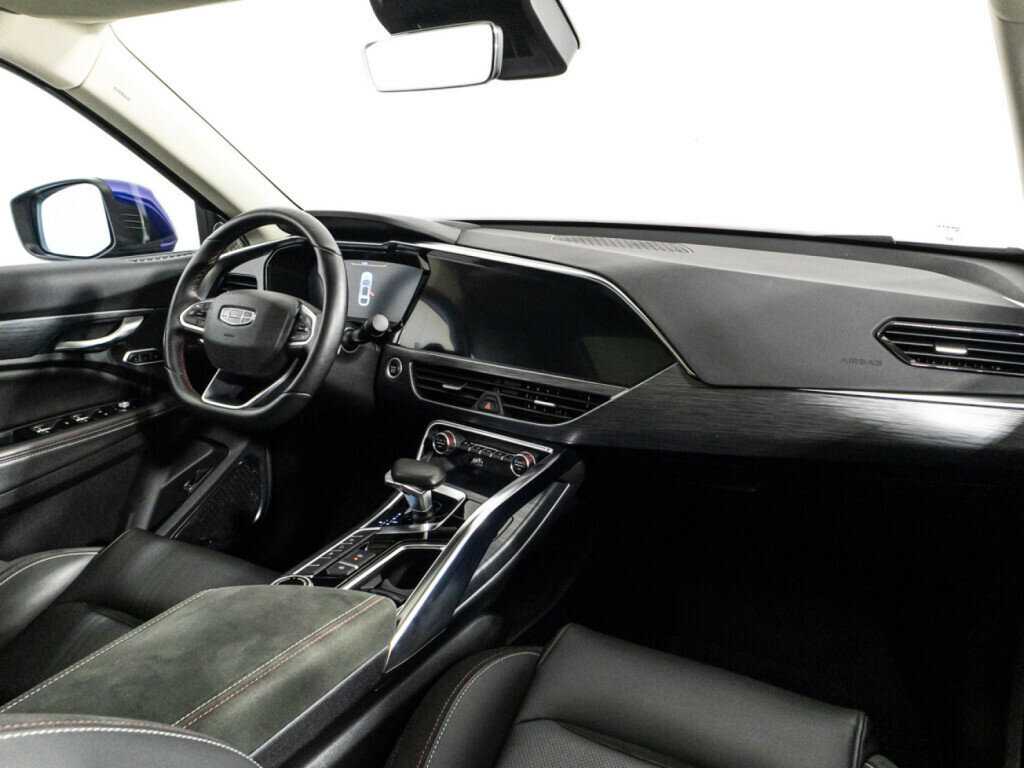 Купить Geely Tugella с пробегом. Фото: #8