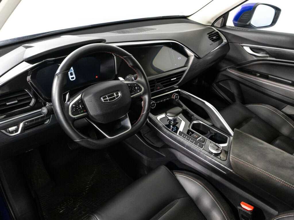 Купить Geely Tugella с пробегом. Фото: #10