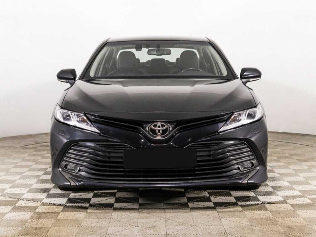 Купить Toyota Camry с пробегом. Фото: #1