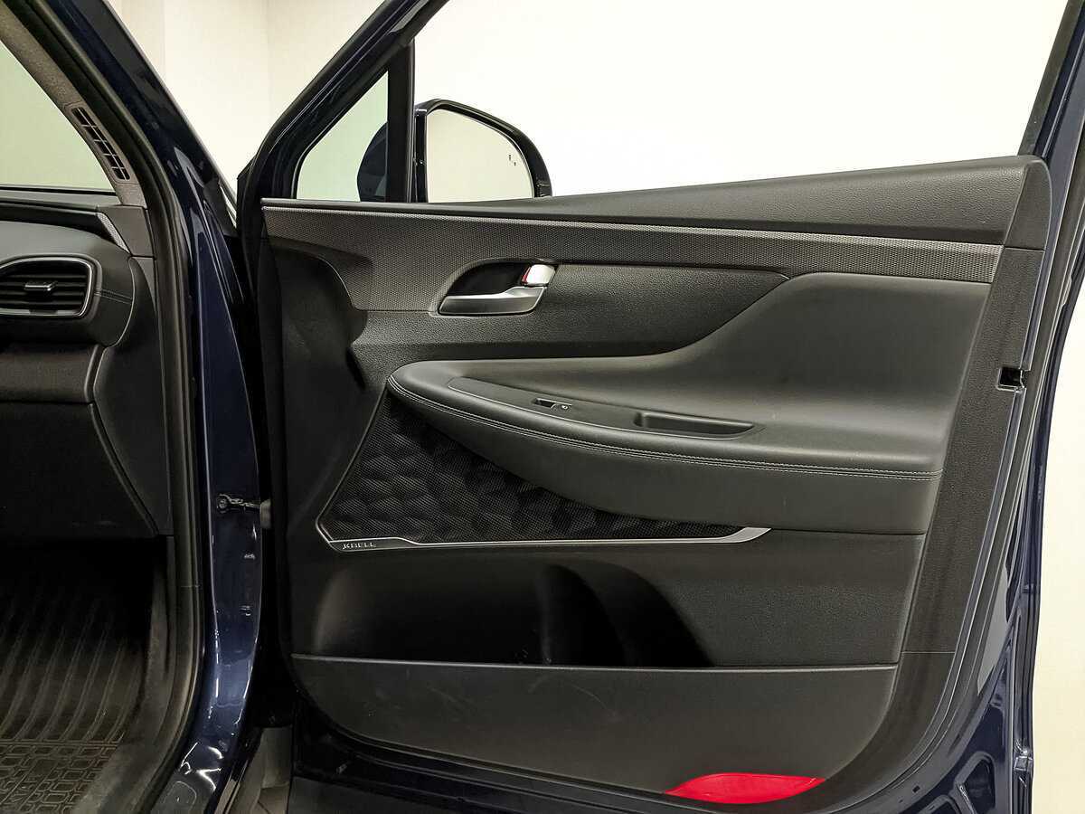 Купить Hyundai Santa Fe с пробегом. Фото: #22