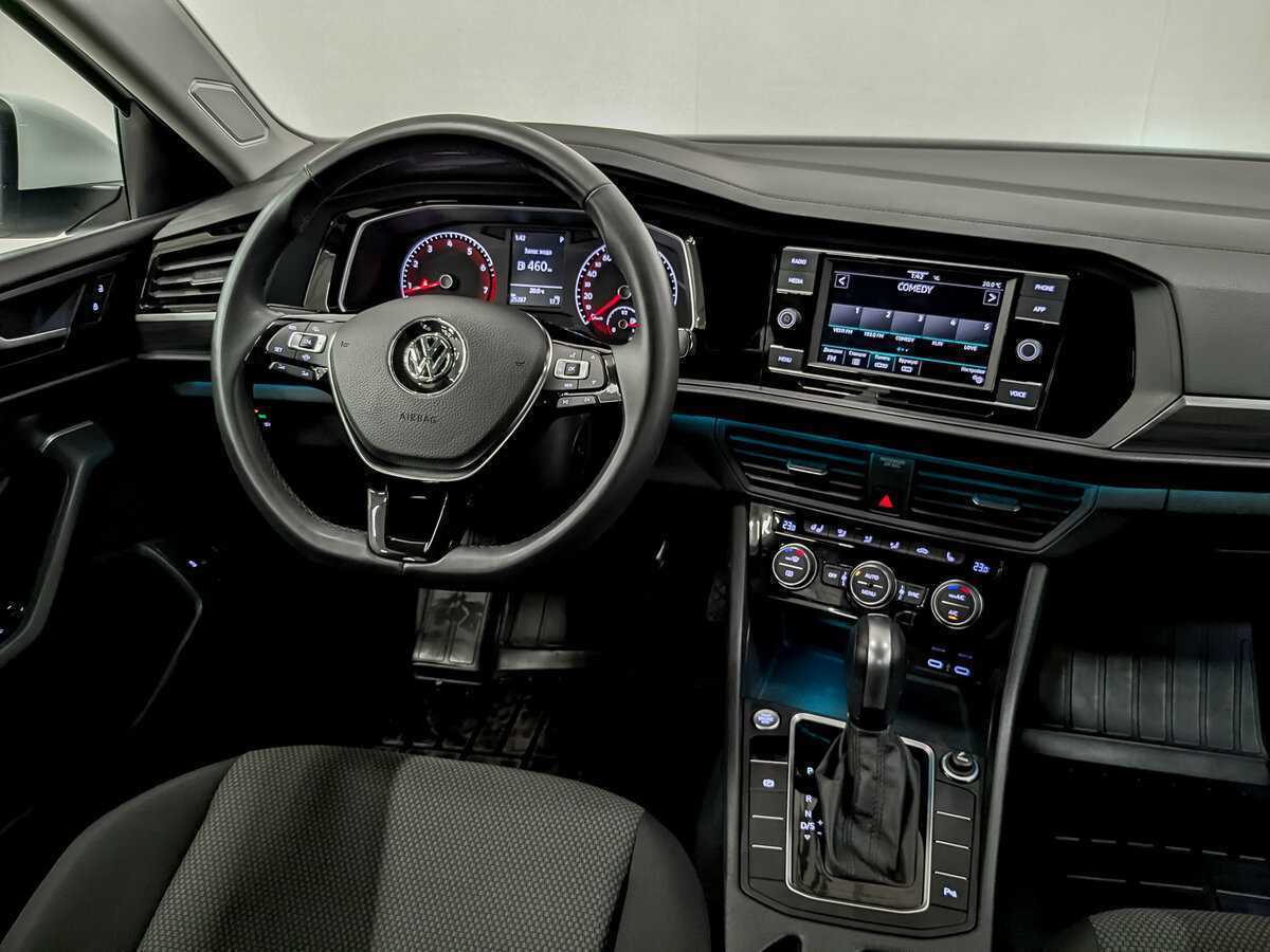 Купить Volkswagen Jetta с пробегом. Фото: #28