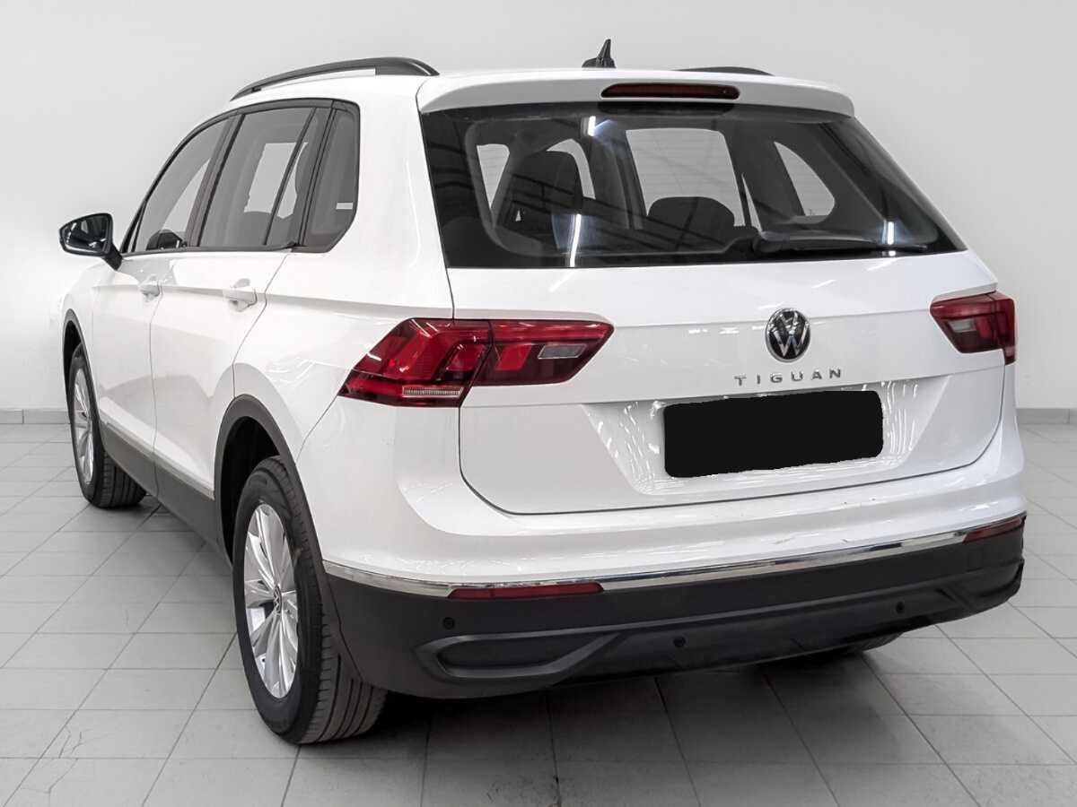 Купить Volkswagen Tiguan с пробегом. Фото: #6