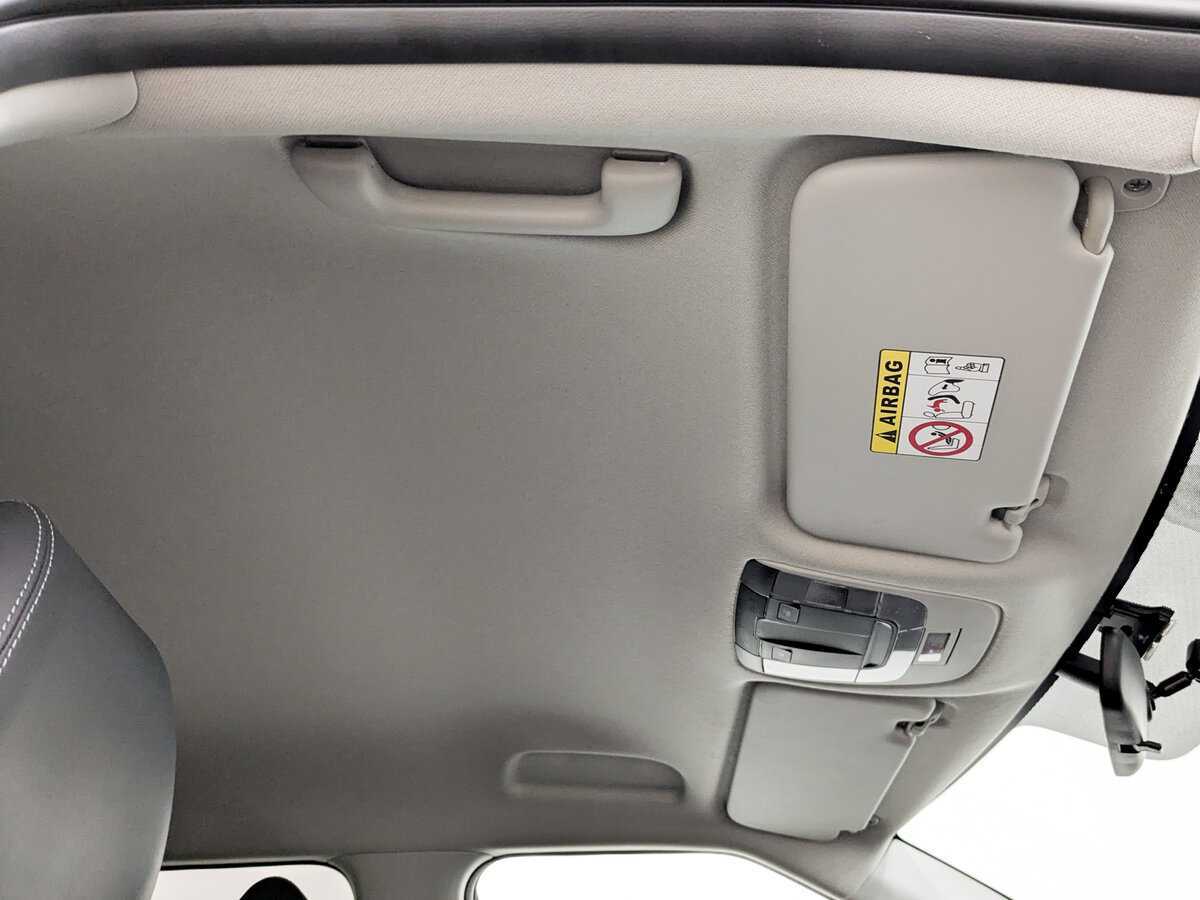 Купить Kia Seltos с пробегом. Фото: #19