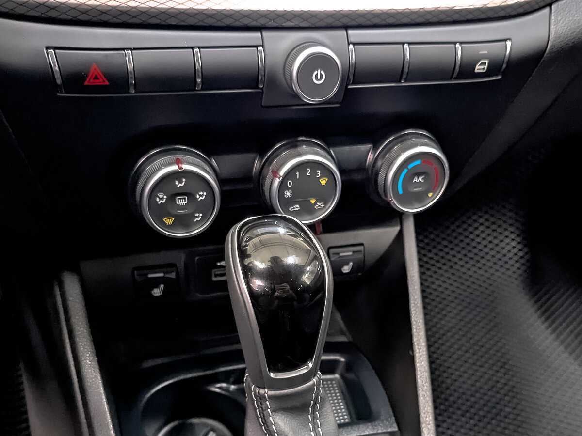 Купить Lada (ВАЗ) Vesta с пробегом. Фото: #20