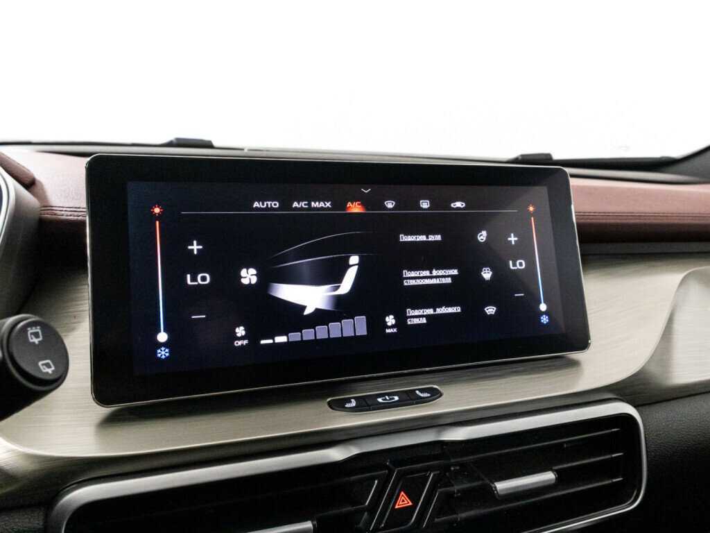 Купить Geely Coolray с пробегом. Фото: #17