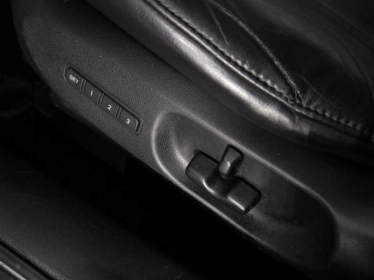 Продажа Б/У Мазда Ц-Икс-7. Фото: #6