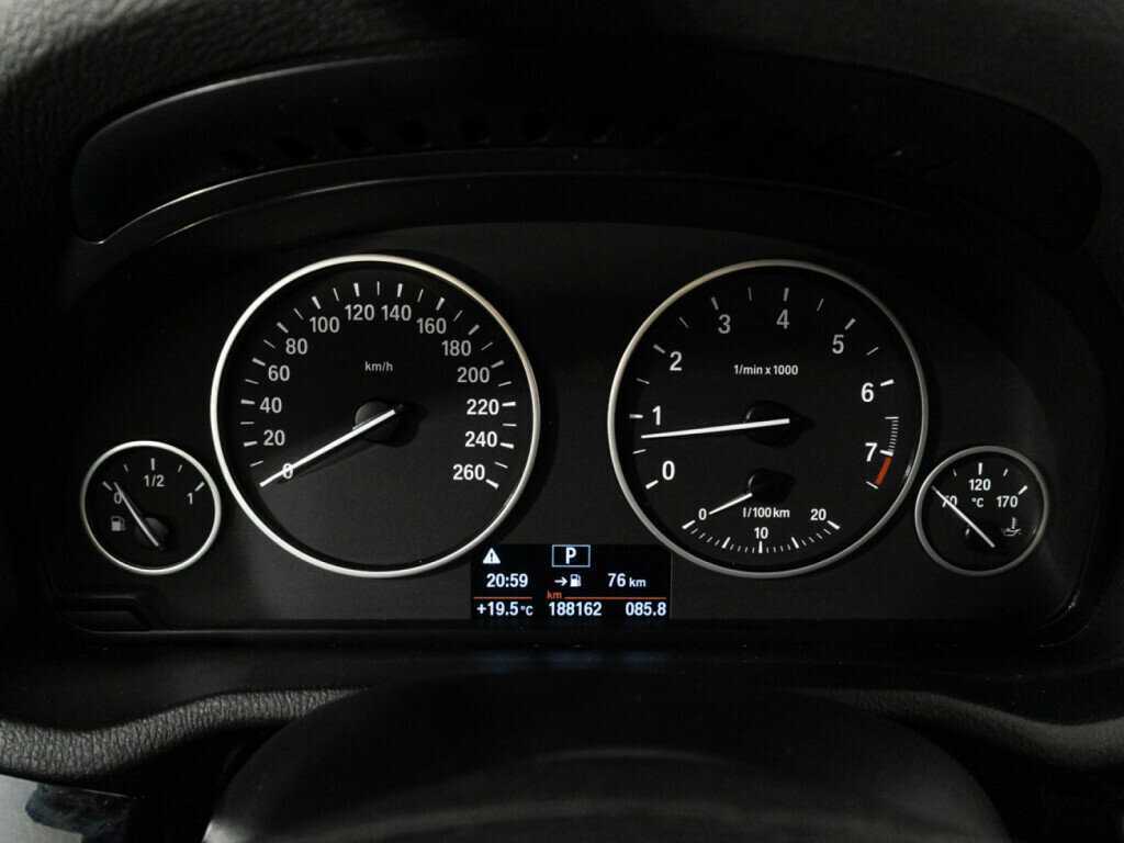 Купить BMW X3 с пробегом. Фото: #11