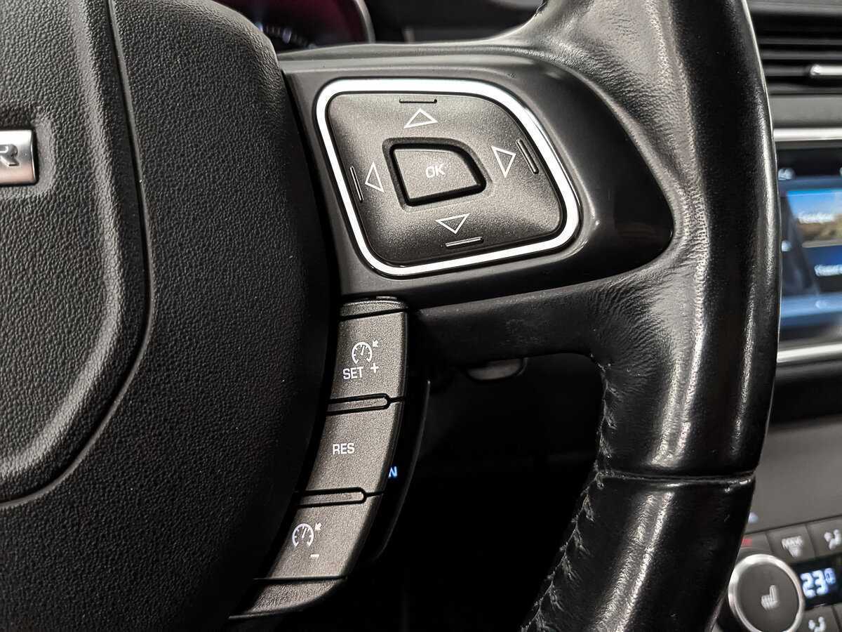 Купить Land Rover Range Rover Evoque с пробегом. Фото: #28