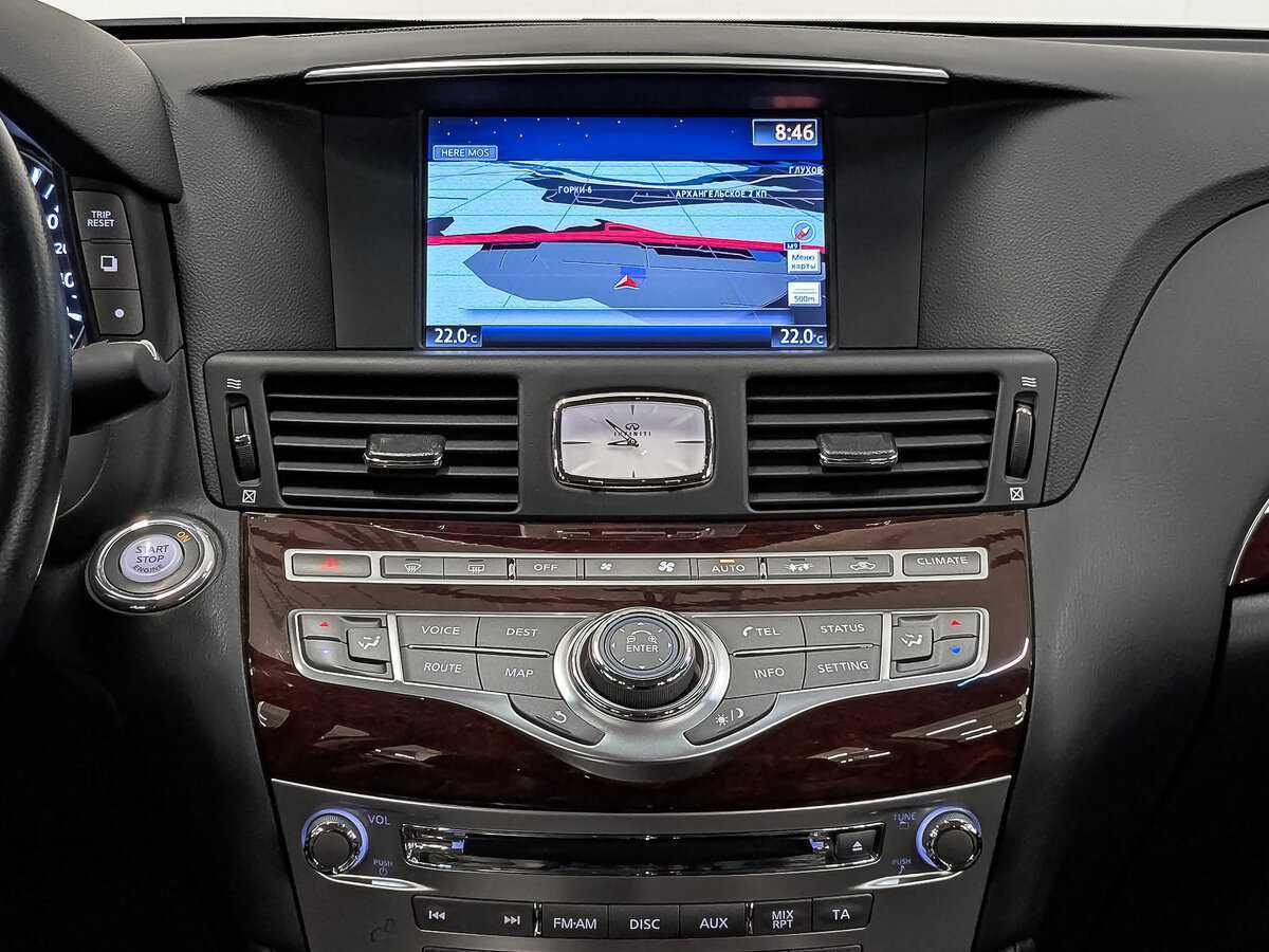 Купить Infiniti Q70 с пробегом. Фото: #16