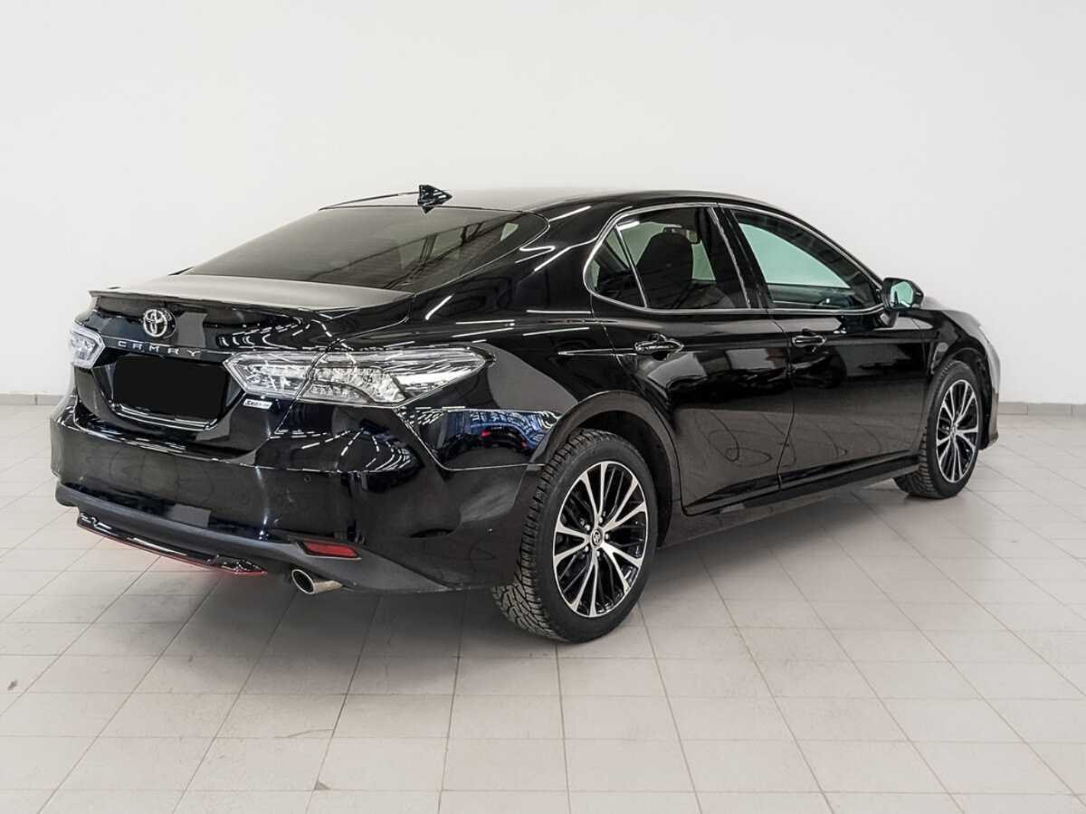 Купить Toyota Camry с пробегом. Фото: #4