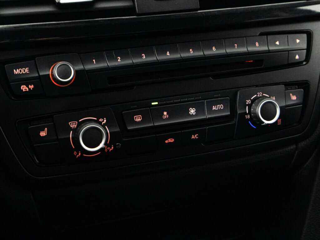 Купить BMW 3 серии с пробегом. Фото: #15