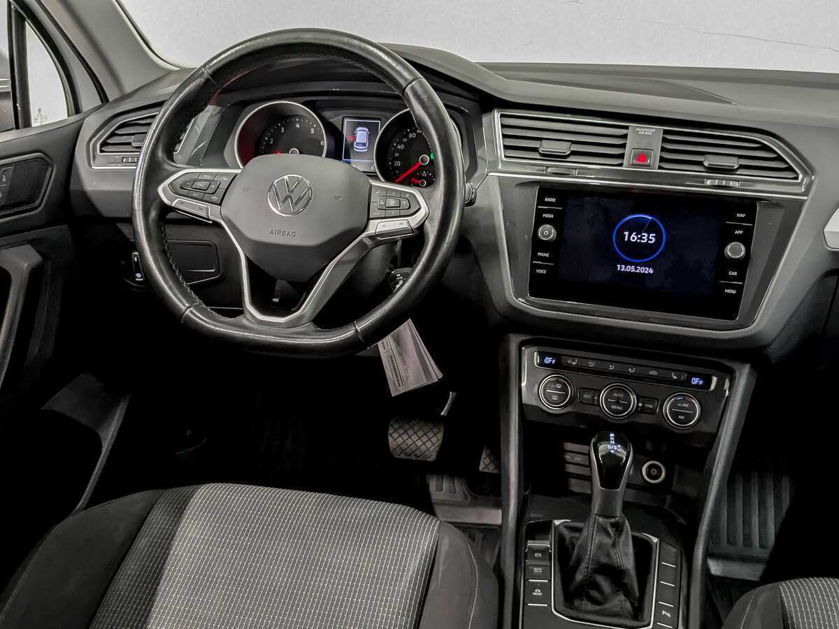 Купить Volkswagen Tiguan с пробегом. Фото: #26