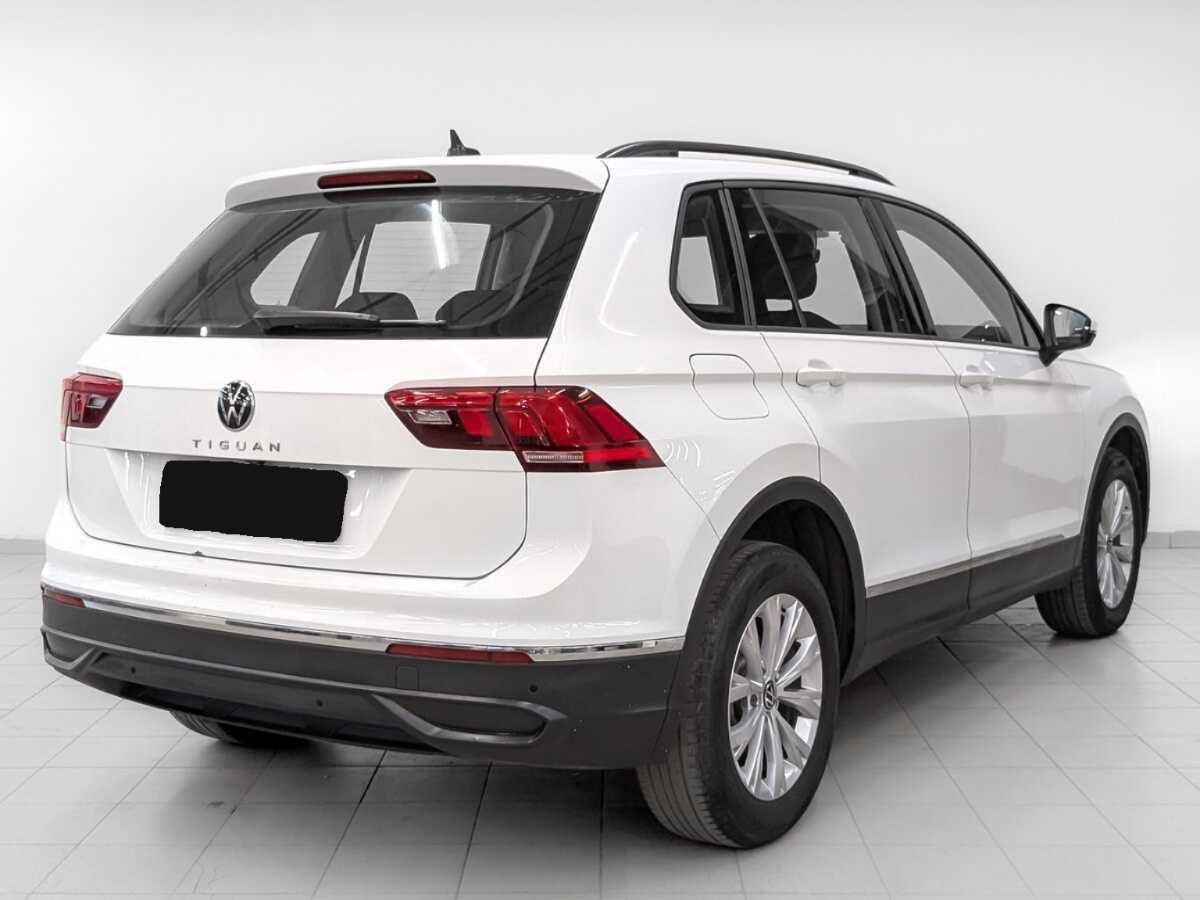 Купить Volkswagen Tiguan с пробегом. Фото: #4