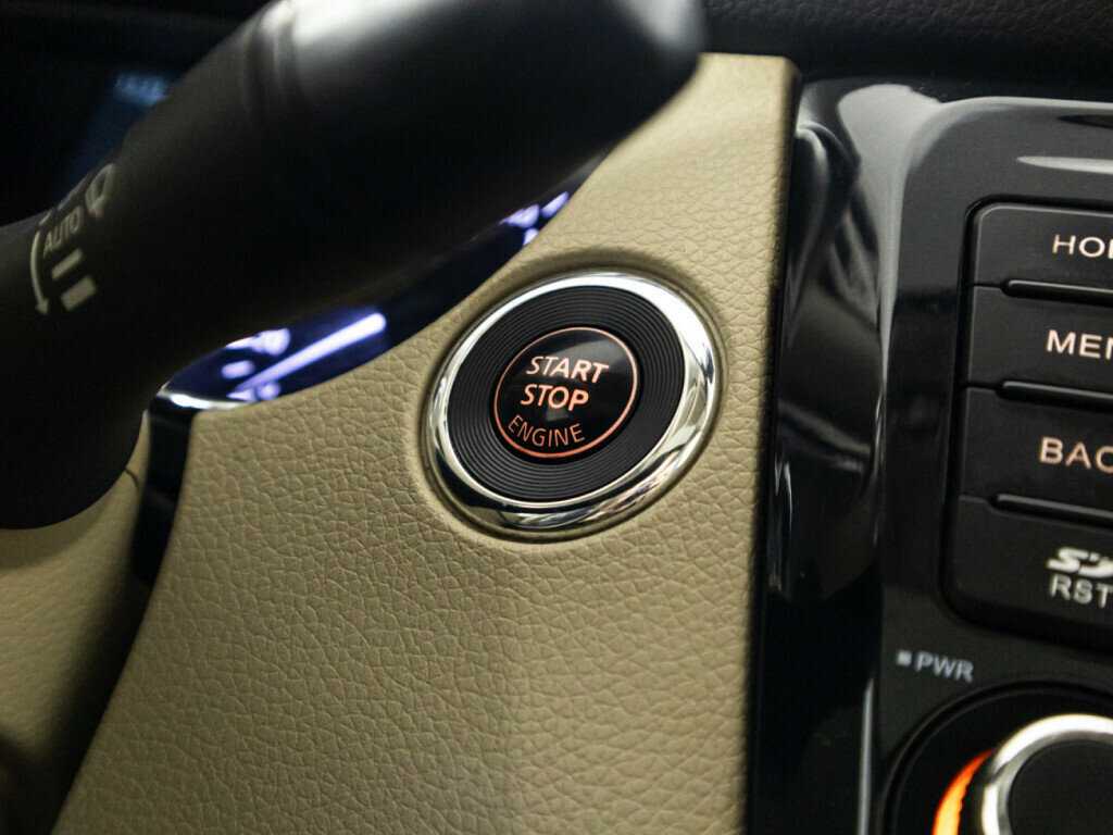 Купить Nissan X-Trail с пробегом. Фото: #18