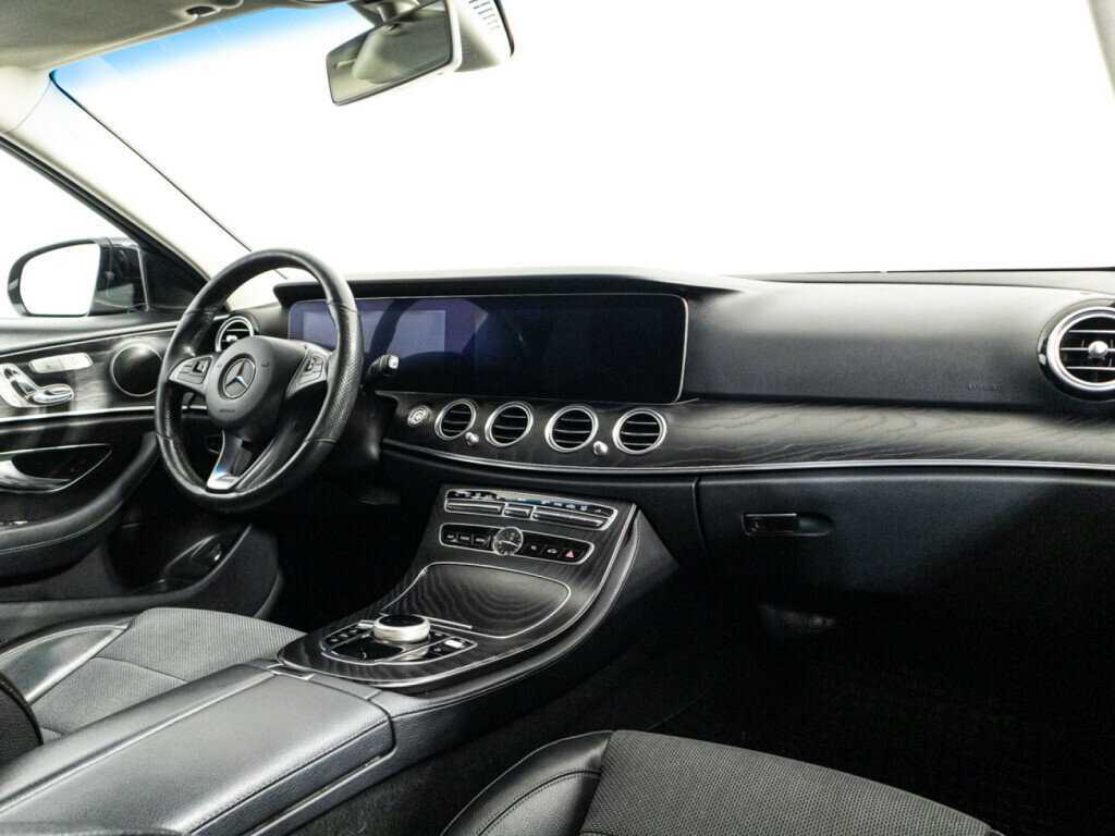 Купить Mercedes-Benz E-Класс с пробегом. Фото: #8