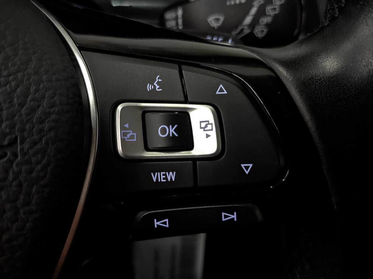 Купить Volkswagen Tiguan с пробегом. Фото: #27