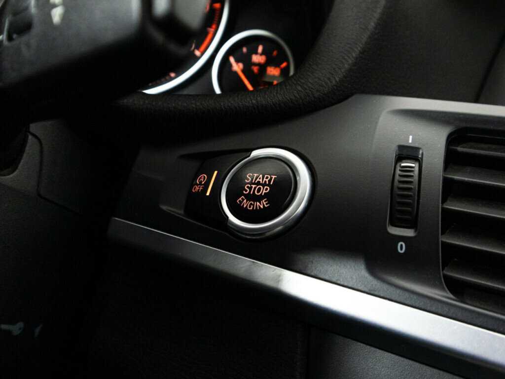 Купить BMW X3 с пробегом. Фото: #17