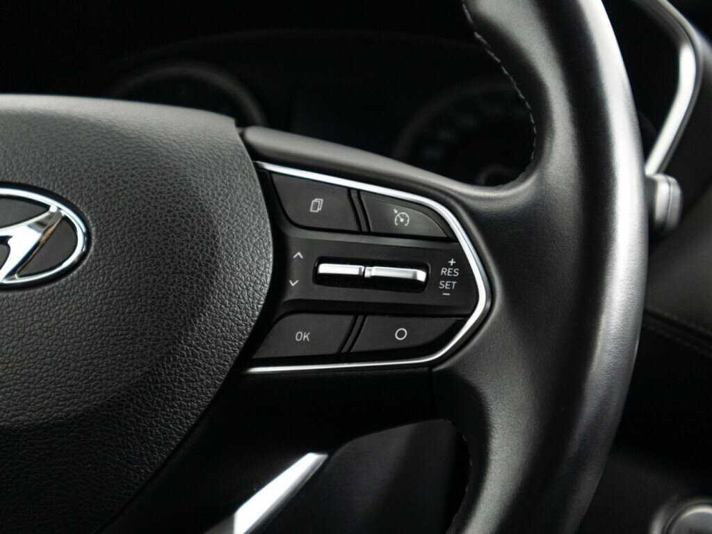 Купить Hyundai Santa Fe с пробегом. Фото: #19