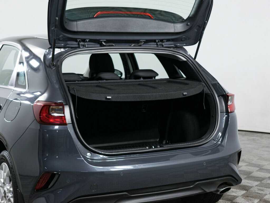 Купить Kia Ceed с пробегом. Фото: #6