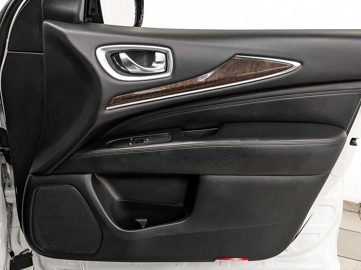 Купить Infiniti QX60 с пробегом. Фото: #24