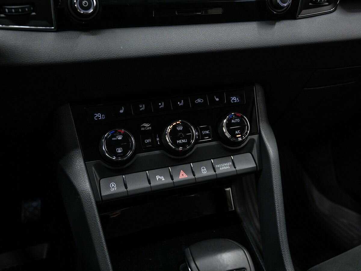 Купить Skoda Karoq с пробегом. Фото: #18