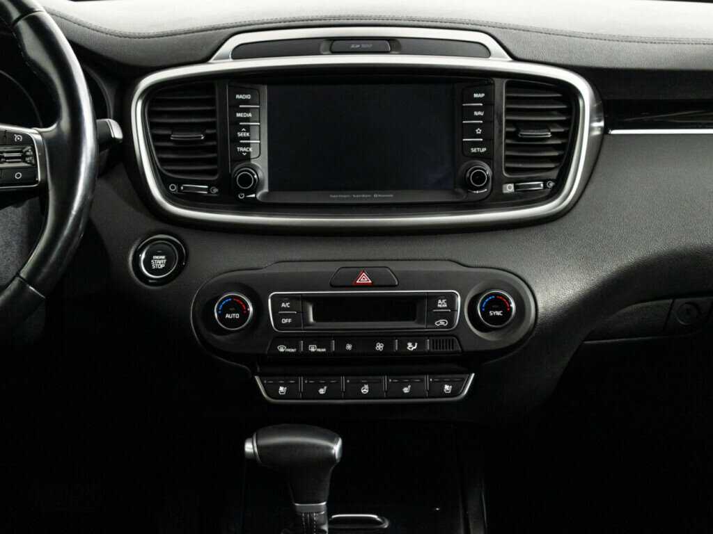 Купить Kia Sorento с пробегом. Фото: #13