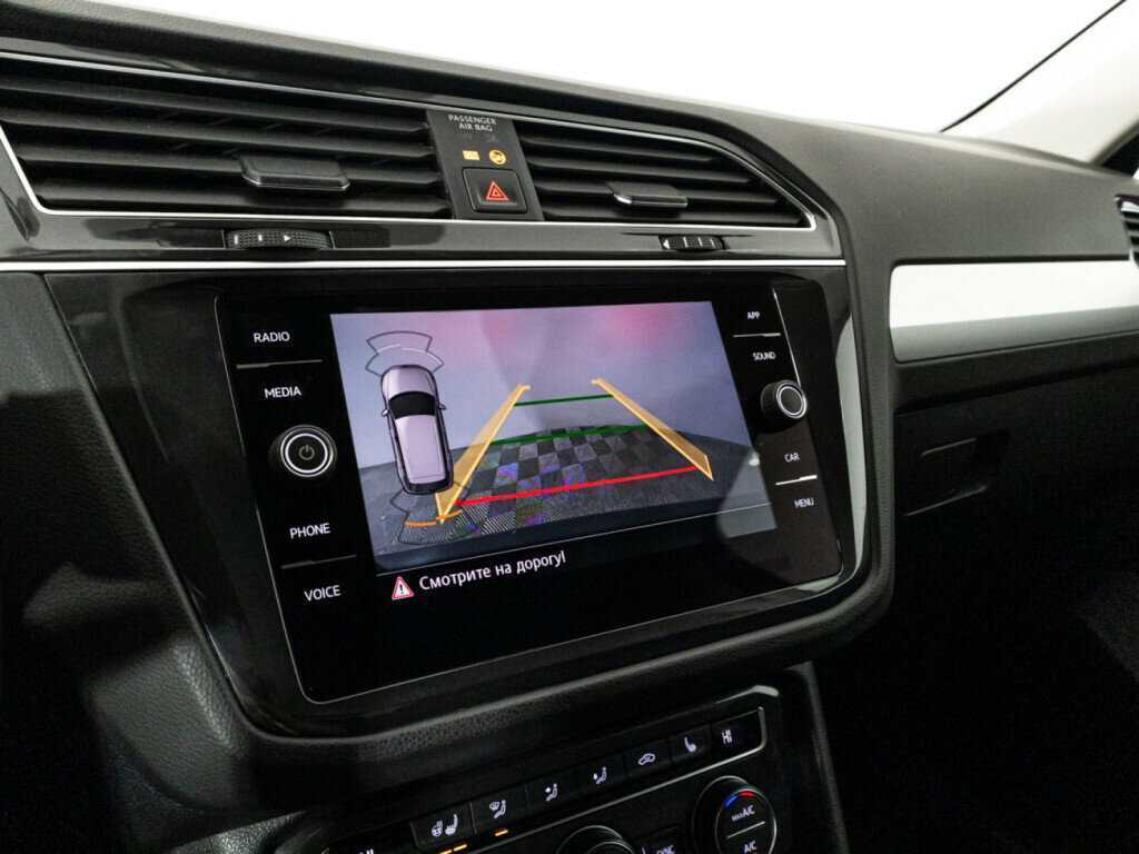 Купить Volkswagen Tiguan с пробегом. Фото: #16